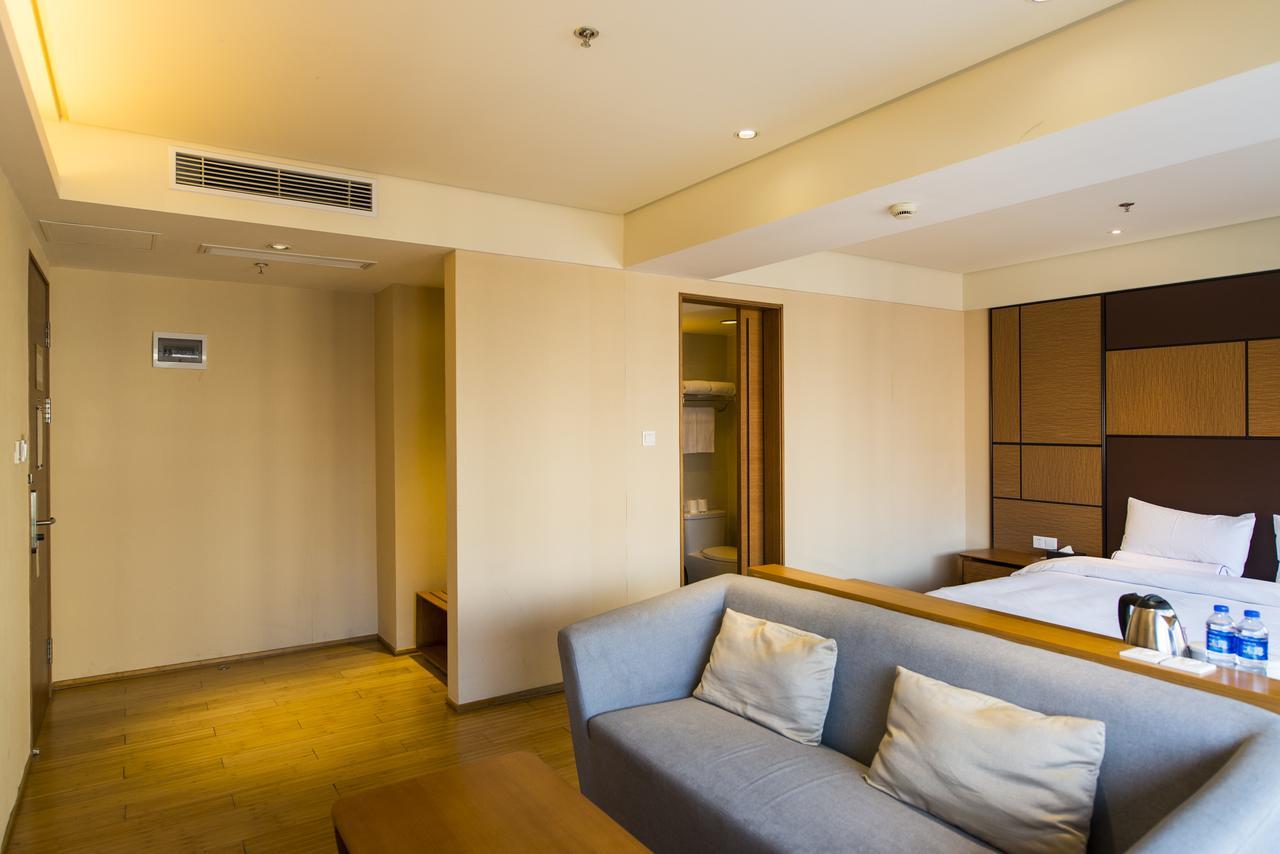 Ji Hotel Shanghai Jiangqiao Wanda Plaza Kültér fotó