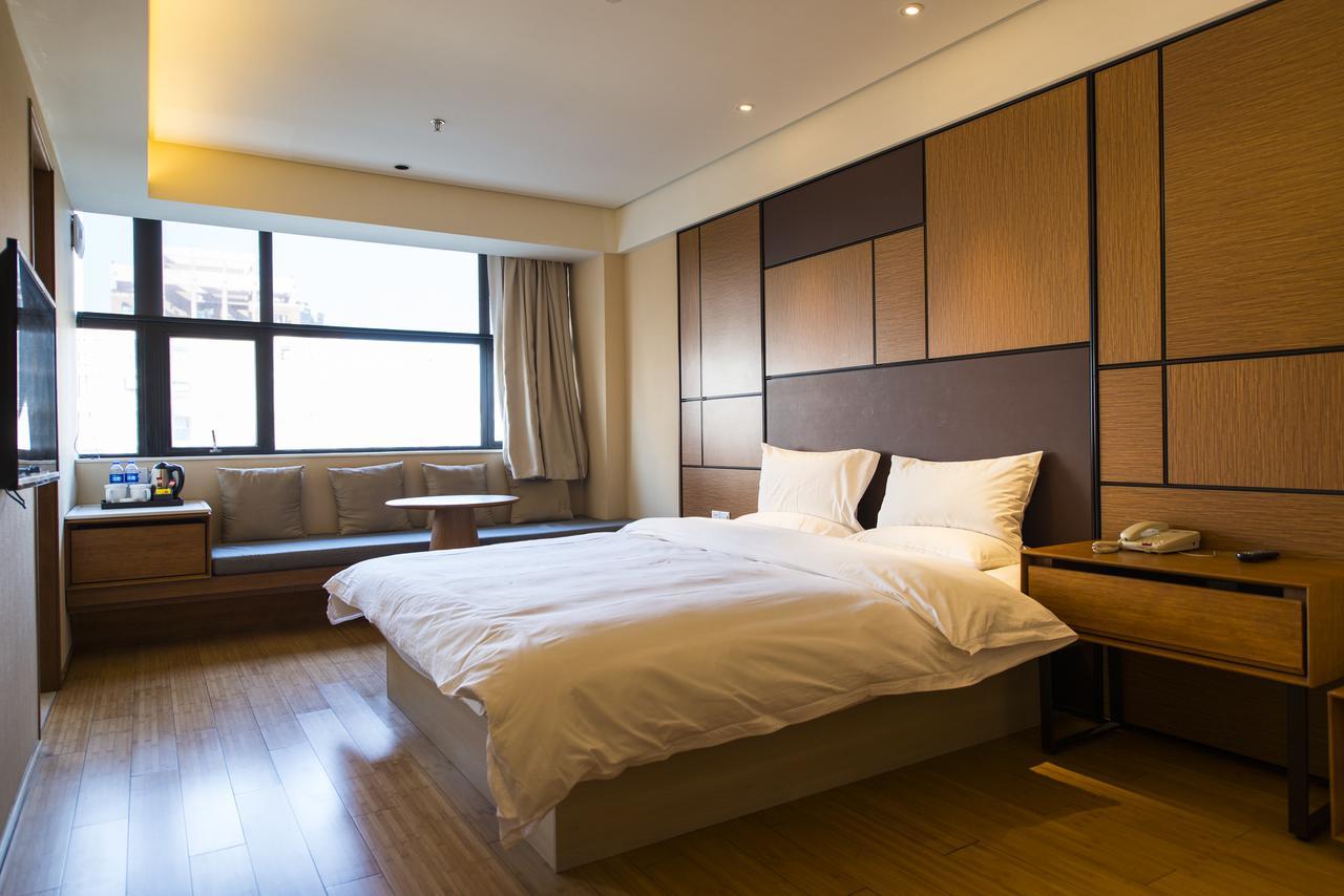 Ji Hotel Shanghai Jiangqiao Wanda Plaza Kültér fotó