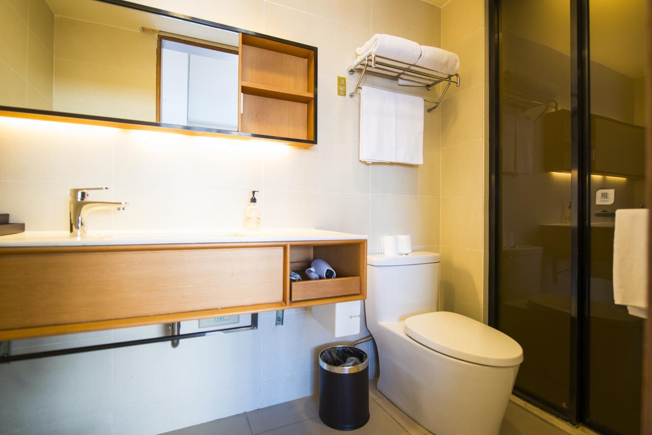Ji Hotel Shanghai Jiangqiao Wanda Plaza Kültér fotó